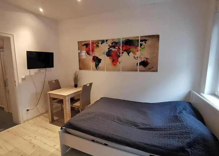Gemuetliches Zimmer Mit Eigenem Bad Und Kueche
